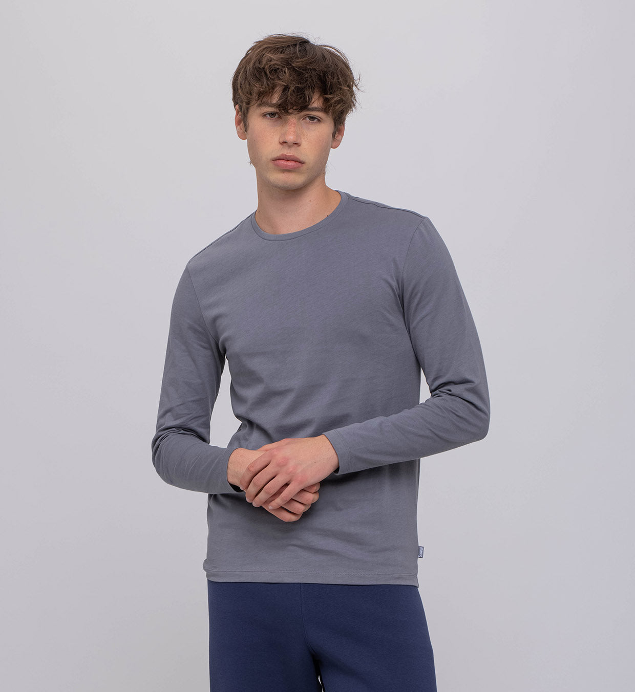 Men´s Basic Long- Sleeve Crew-Neck Cotton Top