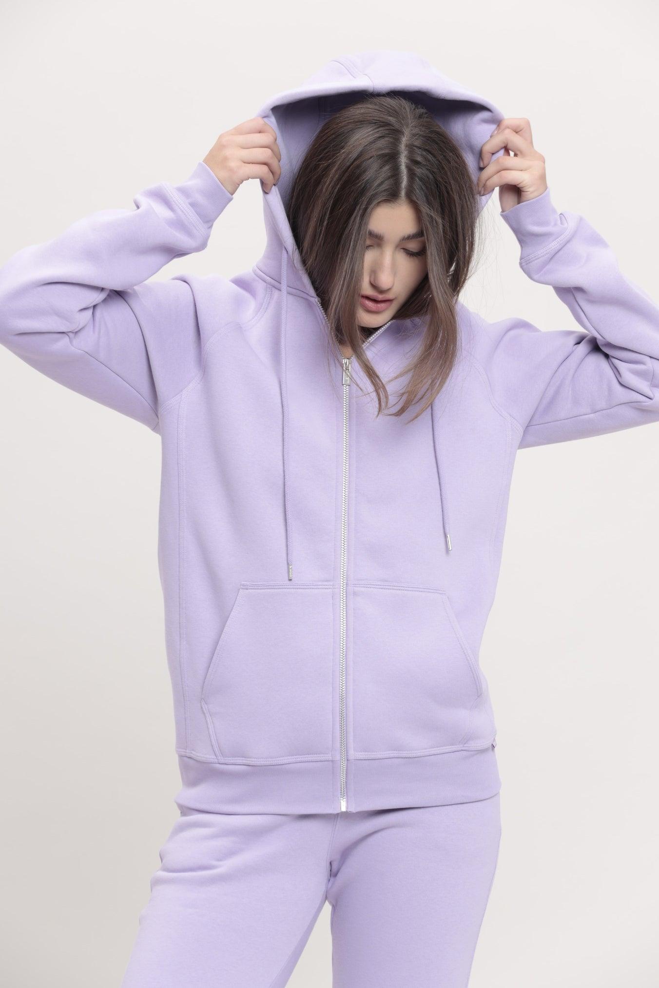 Hoodies & Sweatshirts