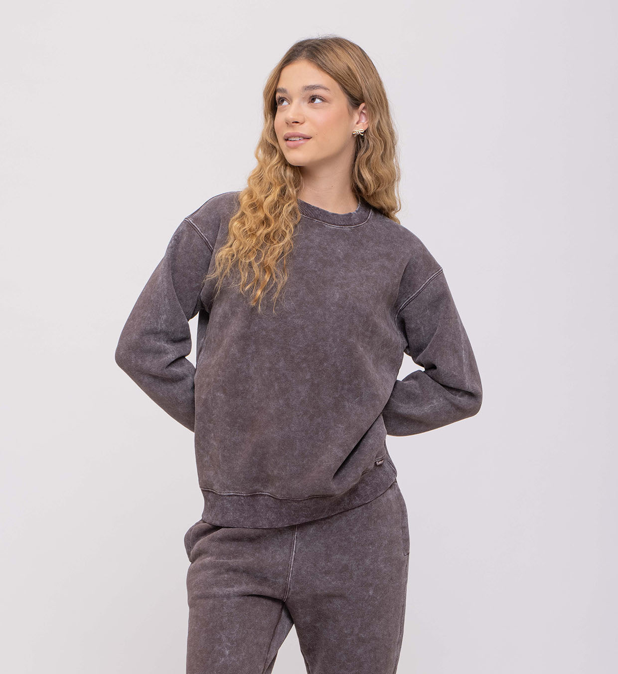 Groove Fleece Sweatshirt Vintage Wash Women